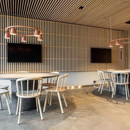 Citybox Center 3* Tallinn