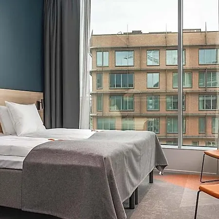 Citybox Center Hotell 3*